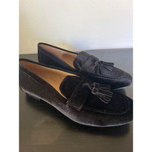 Velvet tassel loafers Item BU505, Size 6
